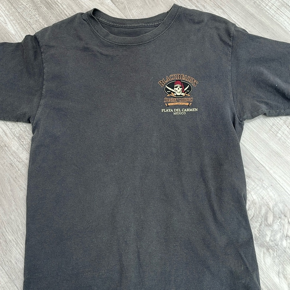 Blackbeard’s sunset cruises  playa all del carmen tshirt large no tag